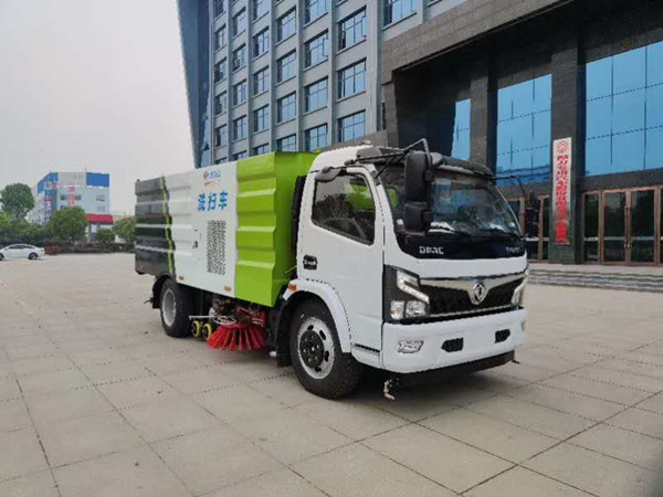 环卫扫路车和洗扫车有哪些区别