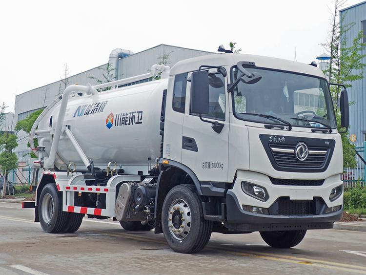 15方东风天锦真空吸污车