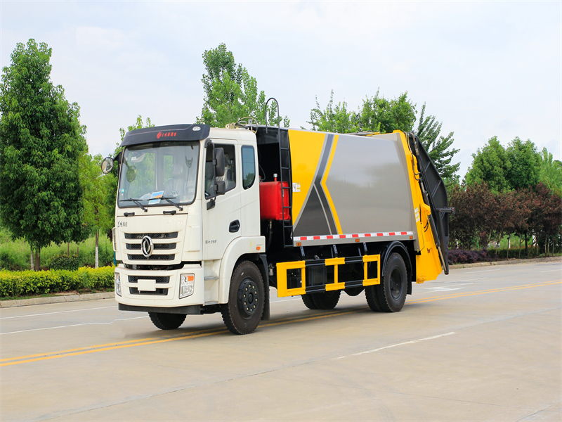 18方东风锦程压缩垃圾车,18方垃圾压缩车多少钱