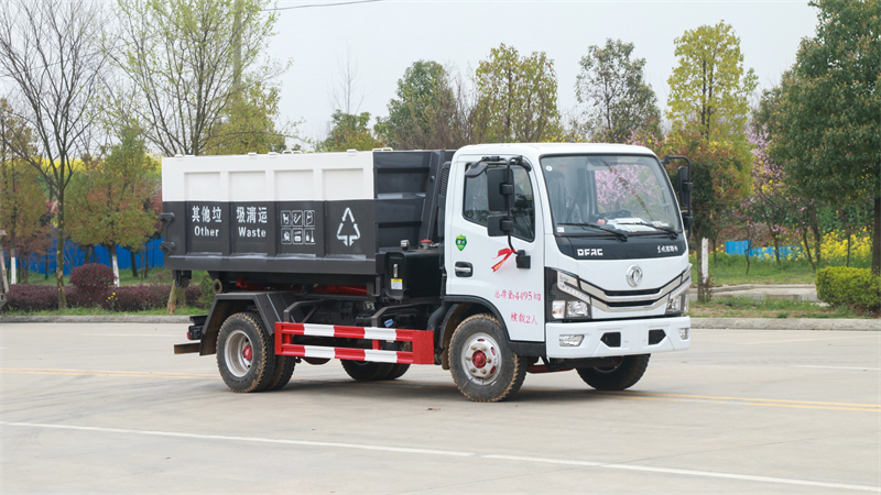 东风蓝牌钩臂垃圾车,东风建筑垃圾车多少钱