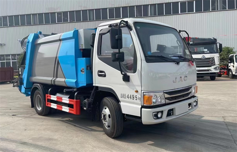 5方江淮蓝牌垃圾压缩车多少钱一辆