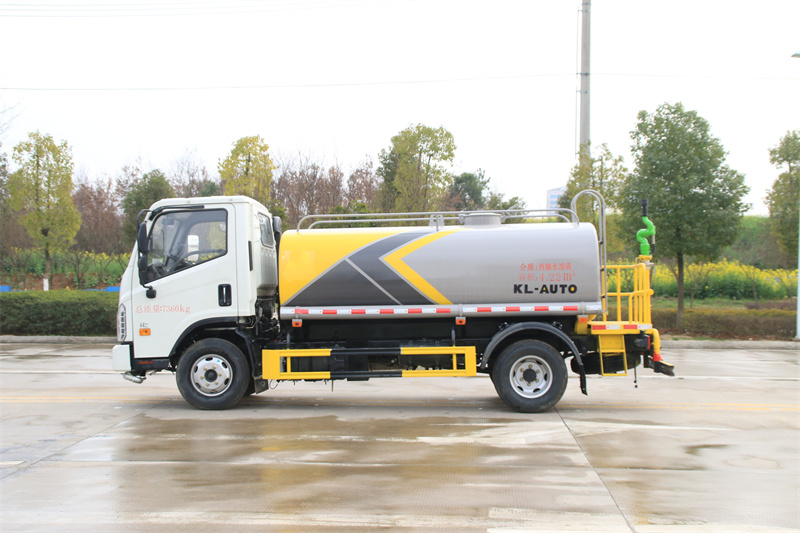 福田5方洒水车,绿化喷洒车
