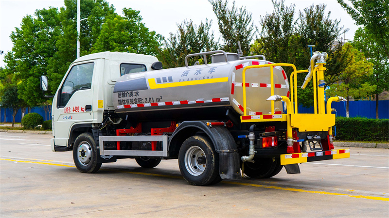 福田小卡蓝牌3方园林绿化洒水车