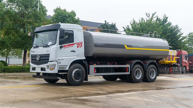 东风专底22方绿化喷洒车