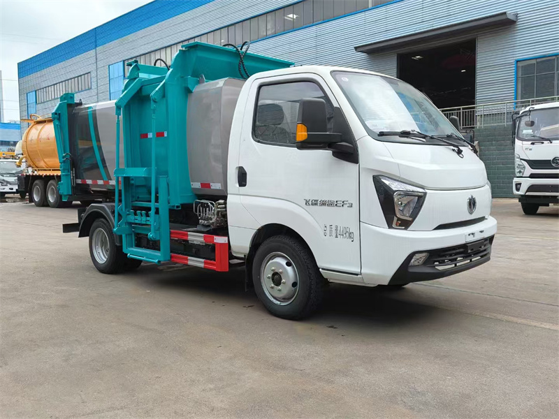 纯电动飞碟5方餐厨垃圾车绿色又高效