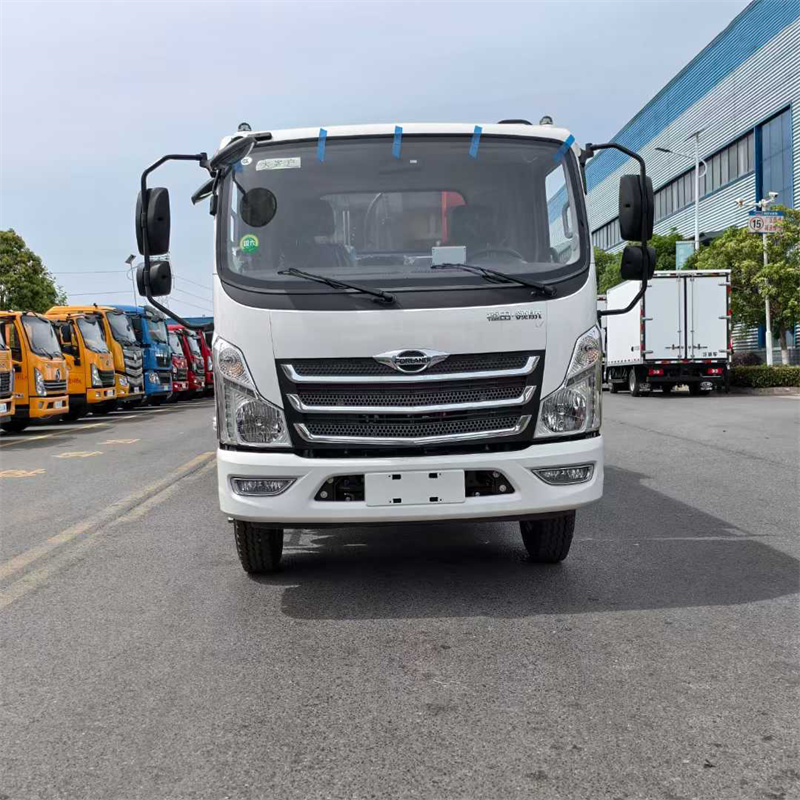 7方福田领航压缩垃圾车