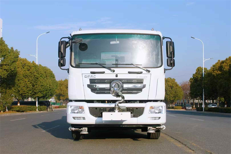 12吨东风多利卡D9纯电动抑尘车