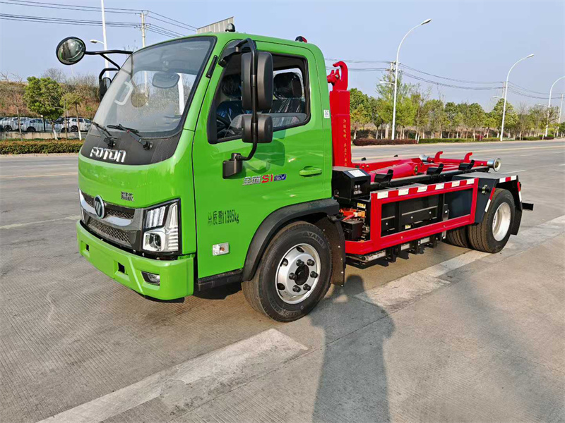 纯电动福田金刚勾臂垃圾车