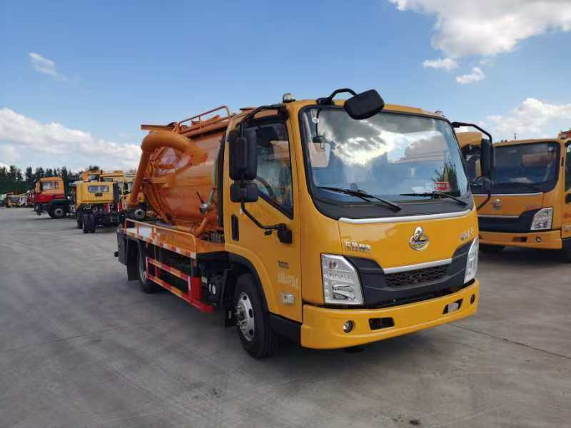 6方柳汽一体罐清洗吸污车