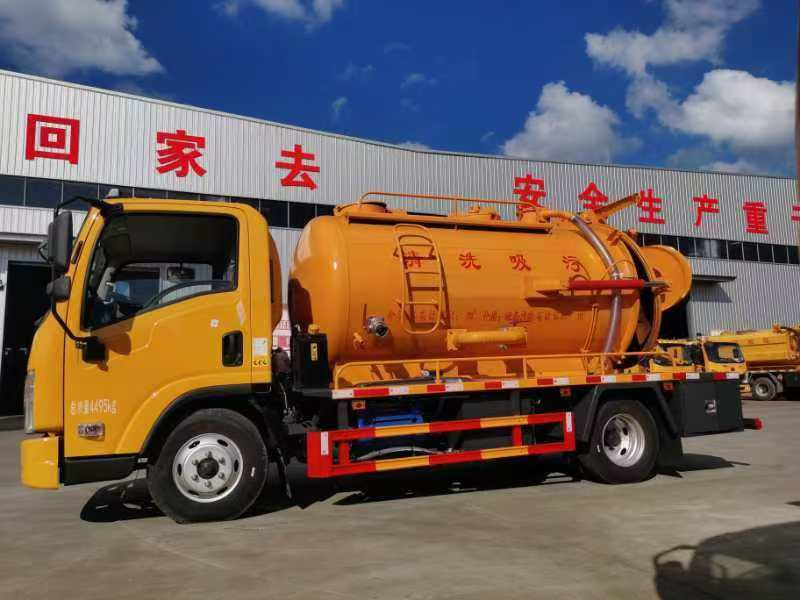 6方柳汽一体罐清洗吸污车