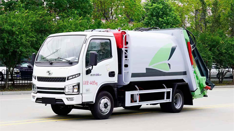 6方跃进纯电动压缩垃圾车