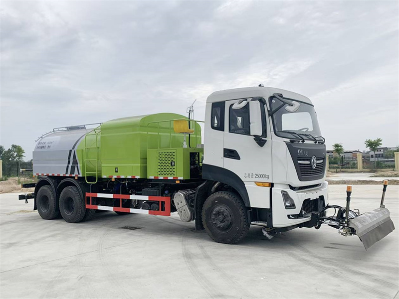 东风天龙高压清洗车