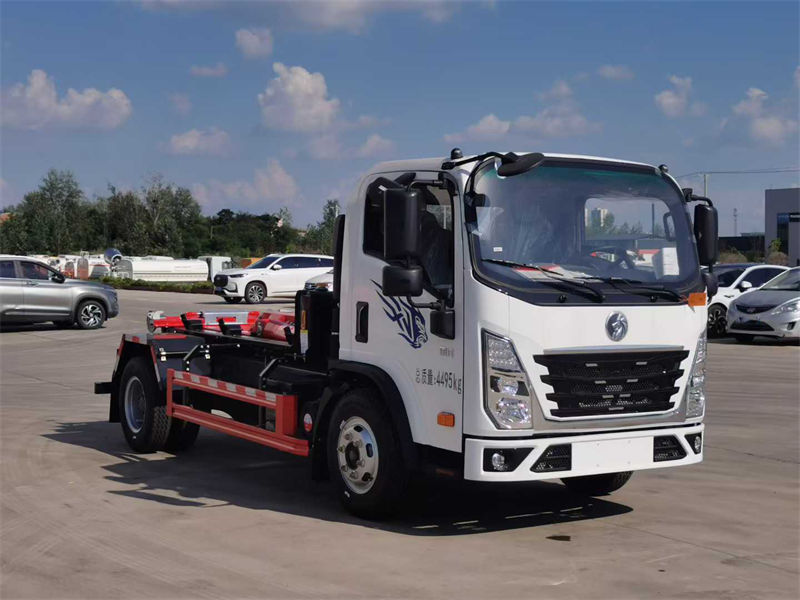 蓝牌重汽王牌钩臂垃圾车