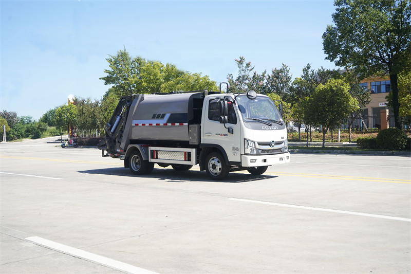 5方福田金刚纯电动压缩垃圾车