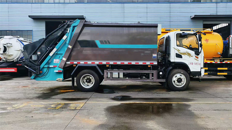 12方陕汽德龙压缩垃圾车