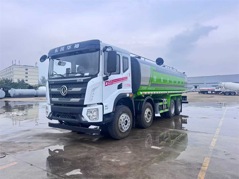28吨东风华神前四后八绿化喷洒车