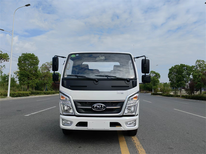 油电混动南骏勾臂垃圾车