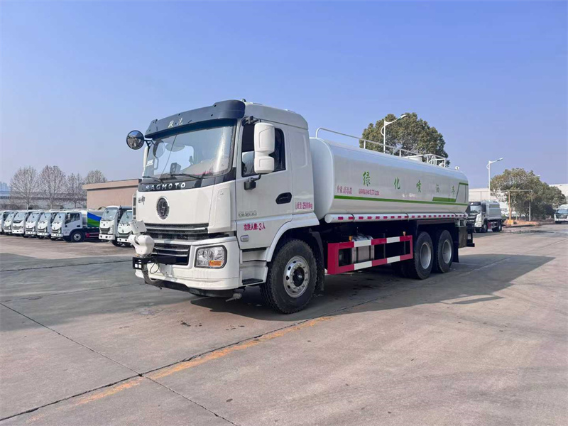 22吨陕汽德御后八轮绿化喷洒车