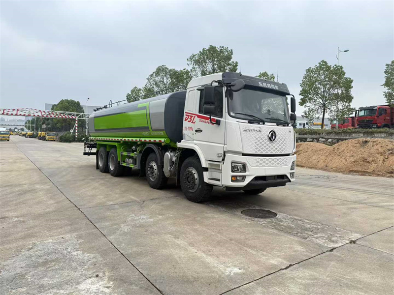 28吨东风专底D3L洒水车大容量高效率