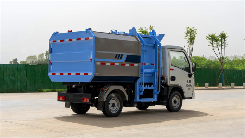 5方上汽跃进纯电动挂桶垃圾车