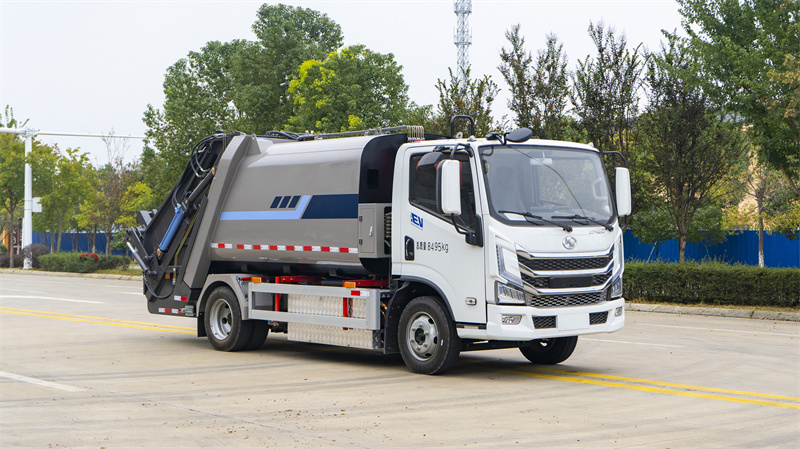 7方上汽跃进纯电动压缩垃圾车