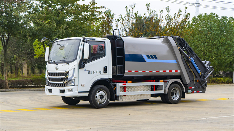 7方上汽跃进纯电动压缩垃圾车