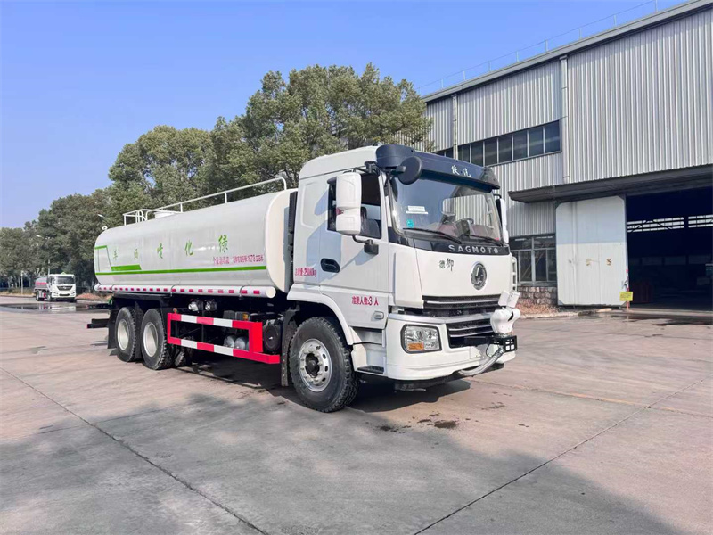 22吨陕汽德御洒水车高效的环卫保洁搭档