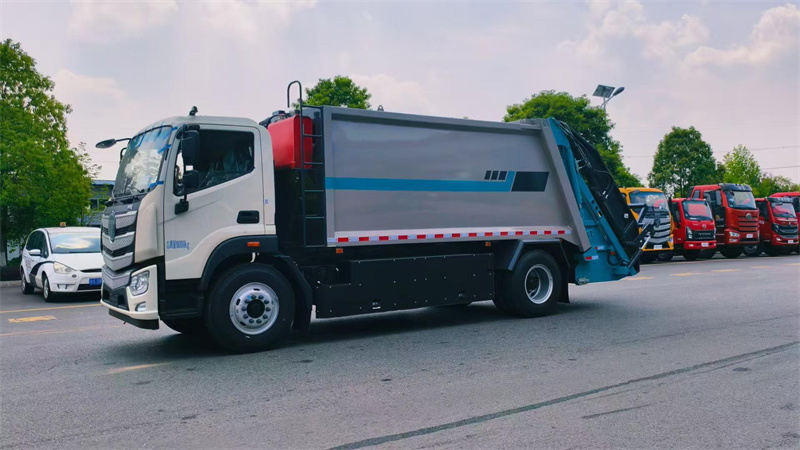 15方福田欧曼纯电动压缩垃圾车