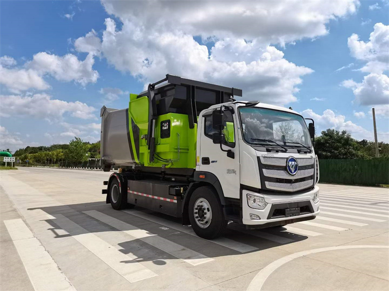 纯电动福田欧曼智蓝勾臂垃圾车