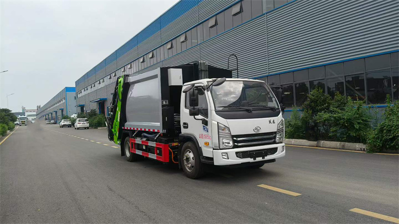8方纯电动跃进压缩垃圾车